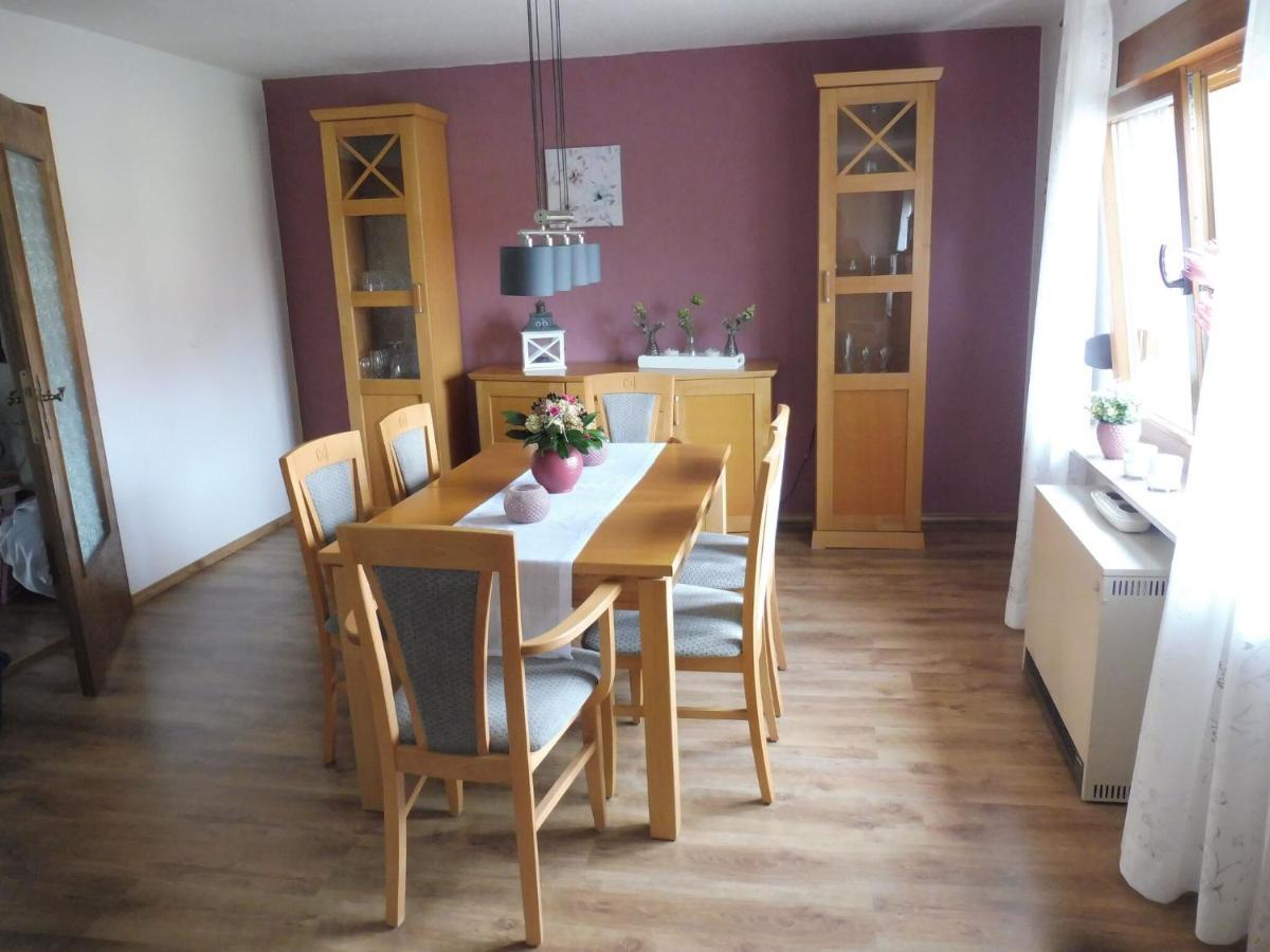 Apartment With Terrace And Pool In The Garden Pracht Esterno foto